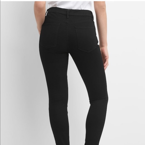 GAP Mid-Rise Curvy True Skinny Jeans - Picture 6 of 14